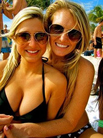 Flip flops.